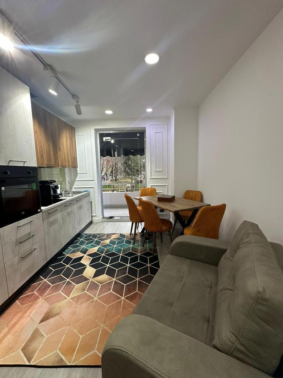 Park View Central Apartment Tirana Exterior photo
